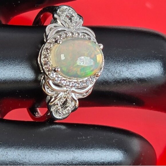 925 Sterling Silver Ring Sz 7.5 with Natural Fire Opal 9x7mm & White Topaz Gems. - Picture 1 of 6